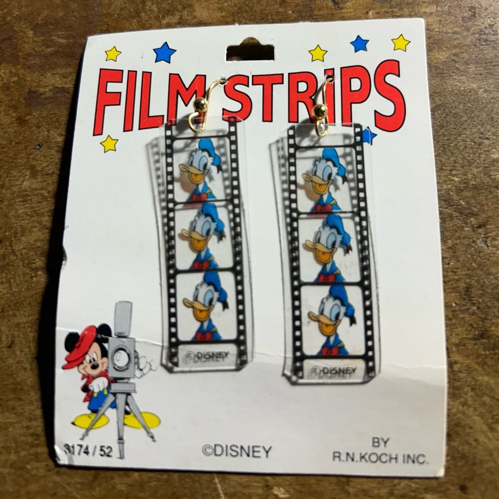 Vintage Disney Donald Duck earrings